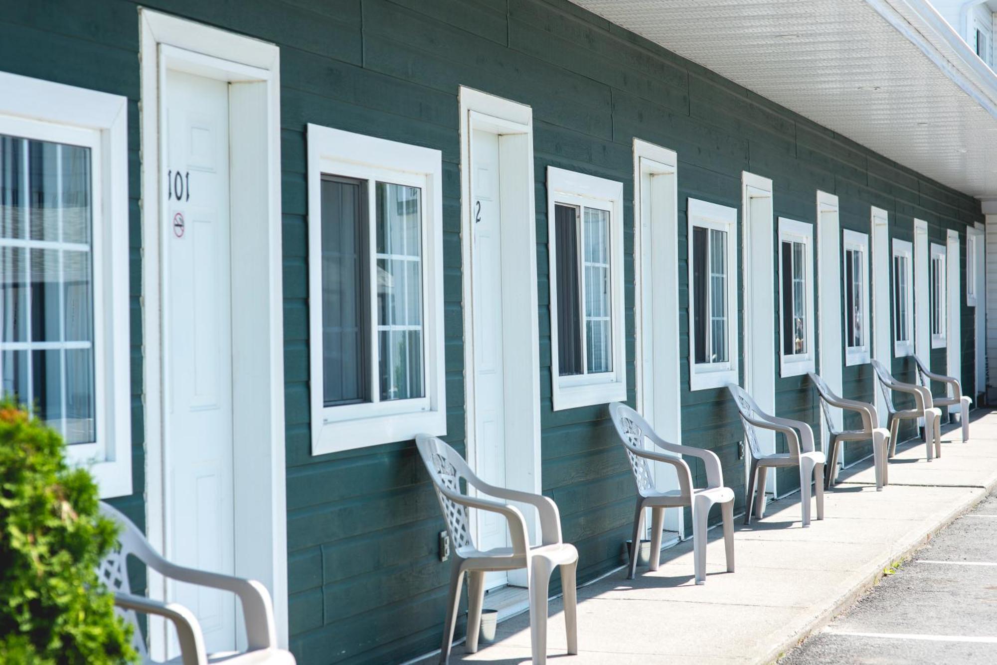 Motel Park Val-d'Or Exterior photo